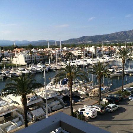 Estudio Vistas Marina Y Mar Ref 295 Empuriabrava Eksteriør billede