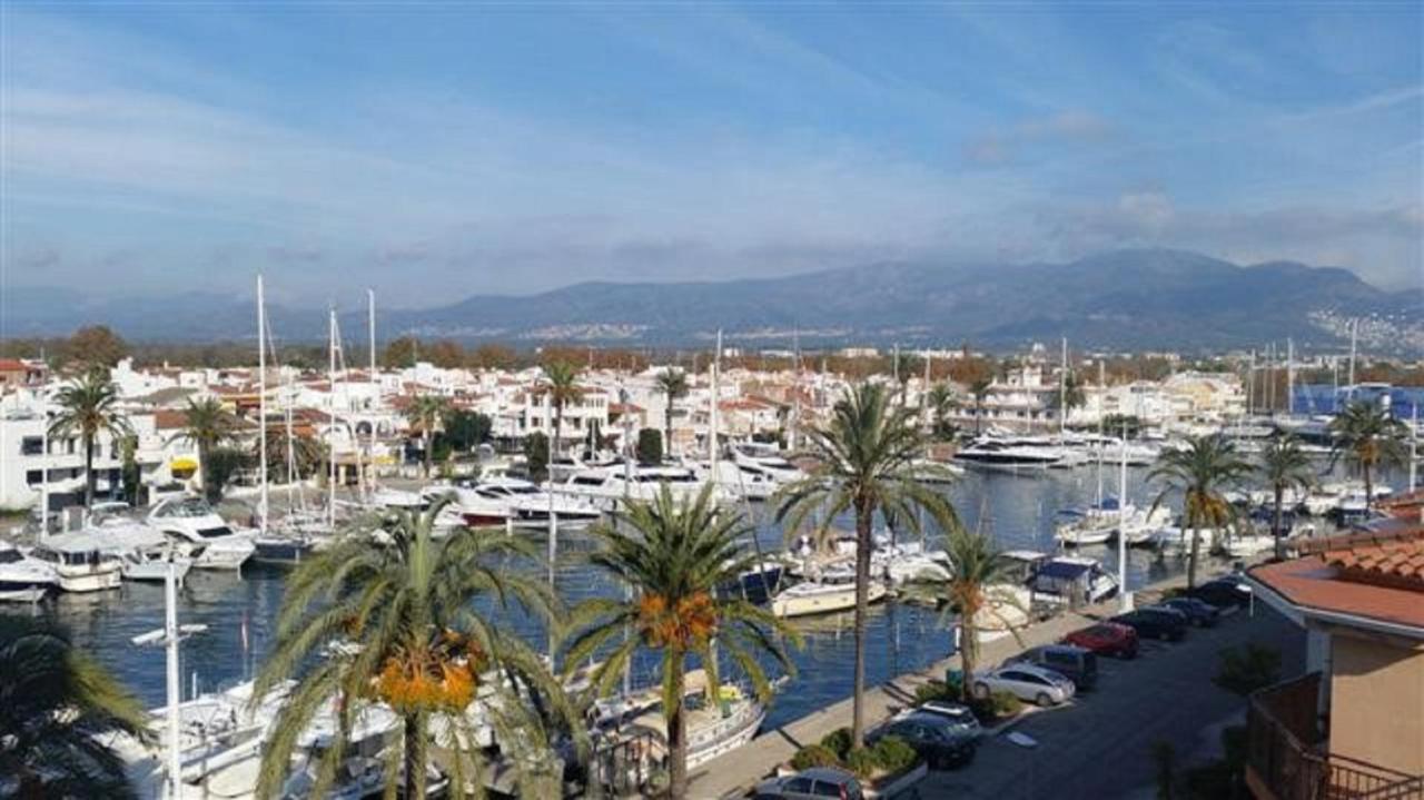 Estudio Vistas Marina Y Mar Ref 295 Empuriabrava Eksteriør billede