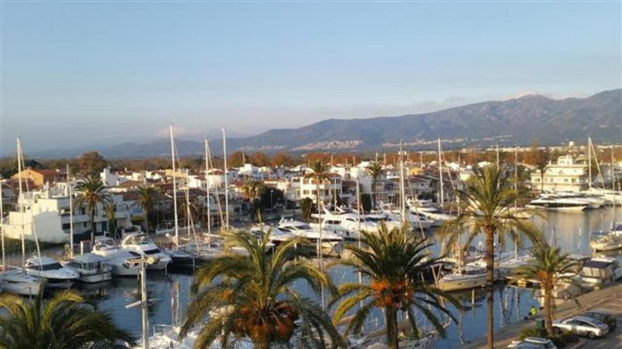 Estudio Vistas Marina Y Mar Ref 295 Empuriabrava Eksteriør billede
